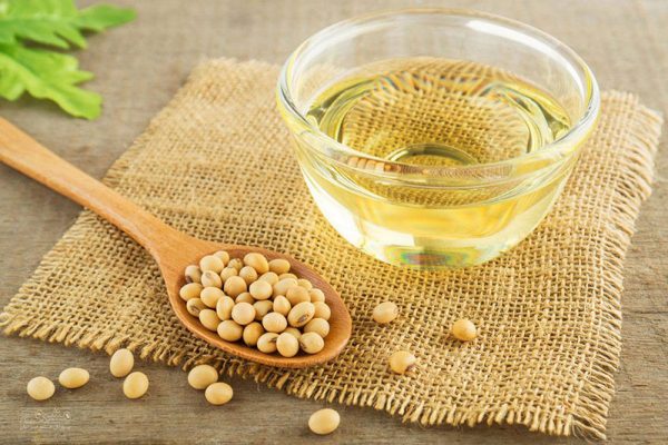 خواص روغن سویا در تغذیه آبزیان